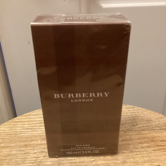 Brand New SEALED Men’s Burberry LONDON EDT Spray 3.3 ounces